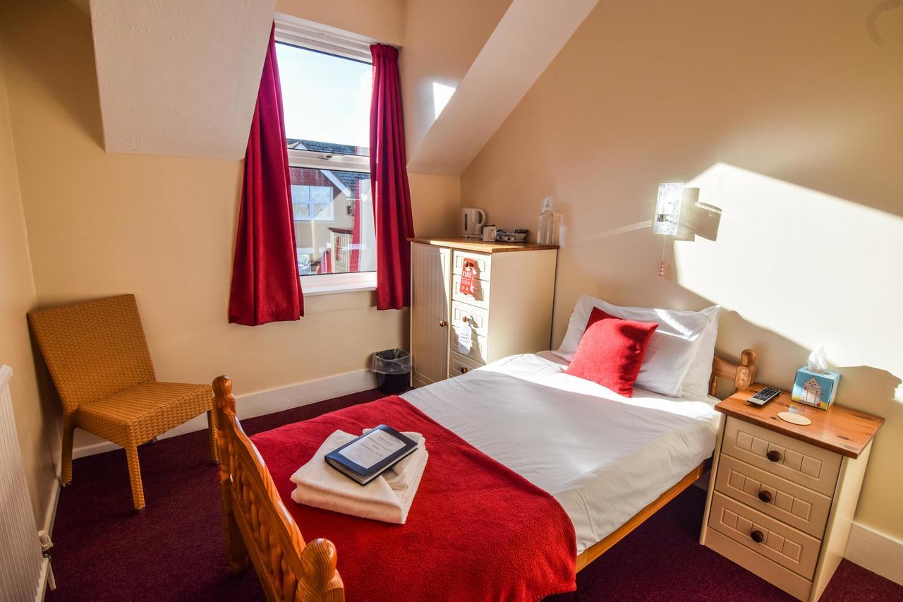 Bed and Breakfast Eastbourne Reymar Екстер'єр фото